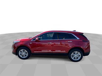 2025 Cadillac XT5 Luxury