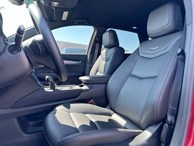 2025 Cadillac XT5 Luxury