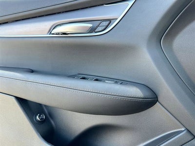 2025 Cadillac XT5 Luxury