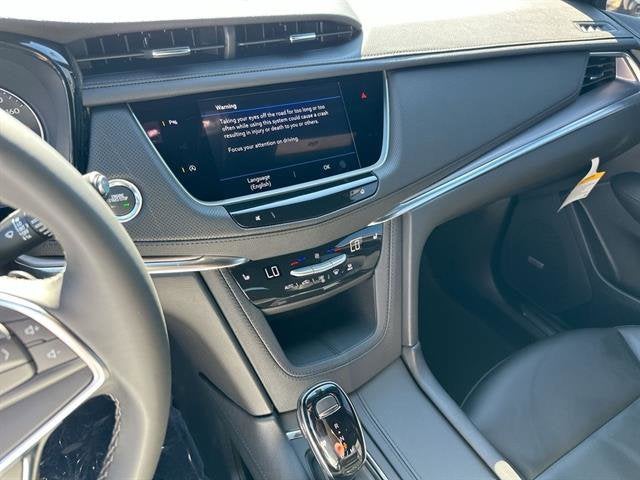 2025 Cadillac XT5 Luxury