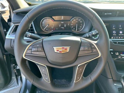 2025 Cadillac XT5 Luxury