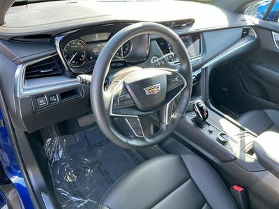 2025 Cadillac XT5 Luxury