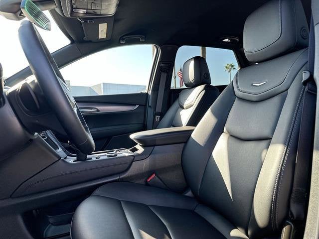 2025 Cadillac XT5 Luxury