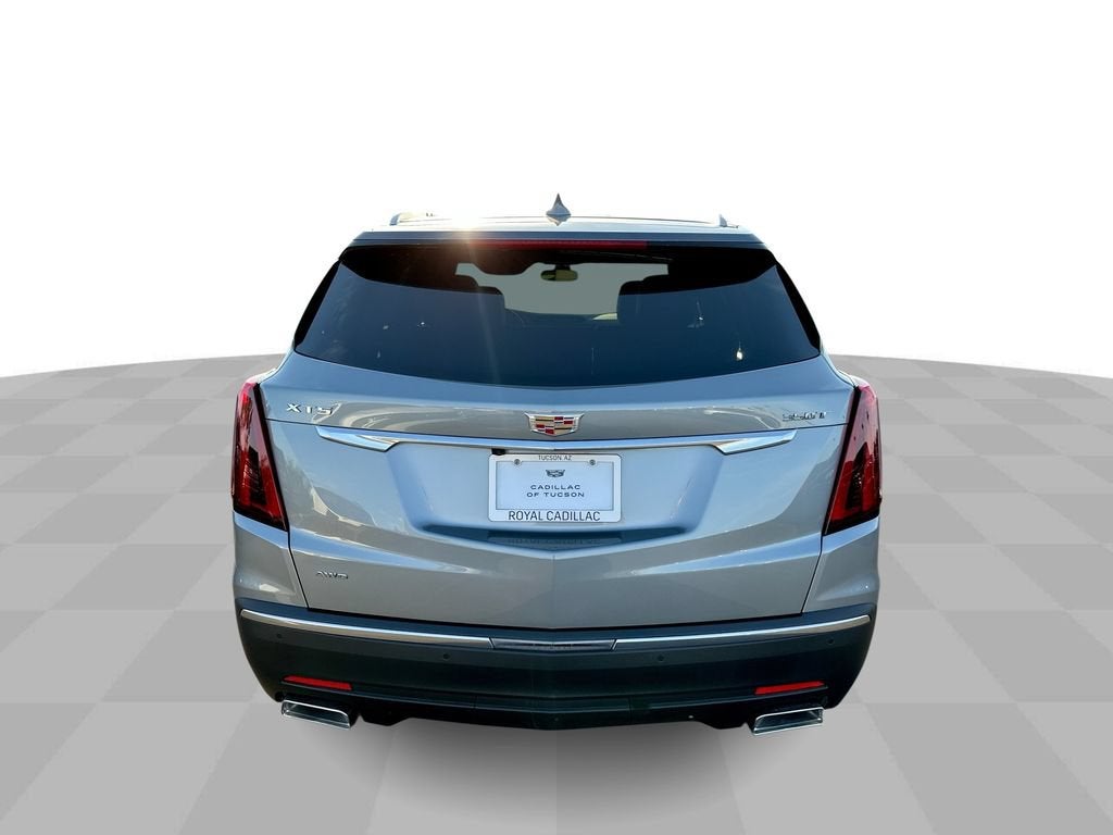 2026 Cadillac XT5 Luxury