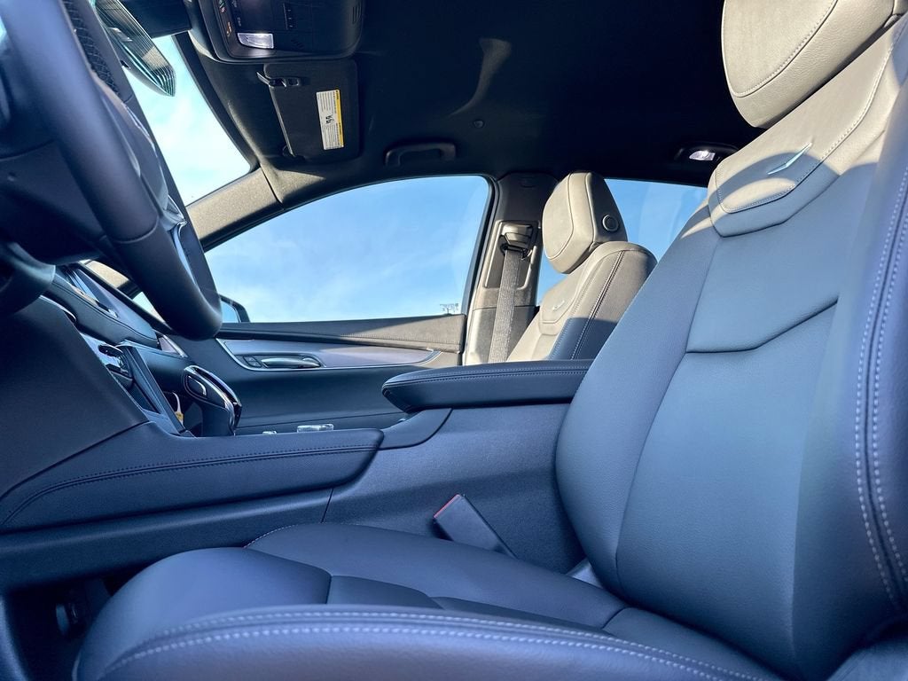 2026 Cadillac XT5 Luxury