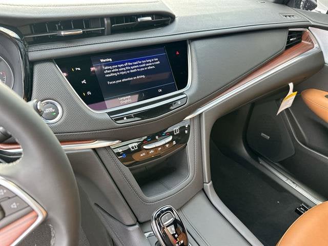 2025 Cadillac XT5 Premium Luxury