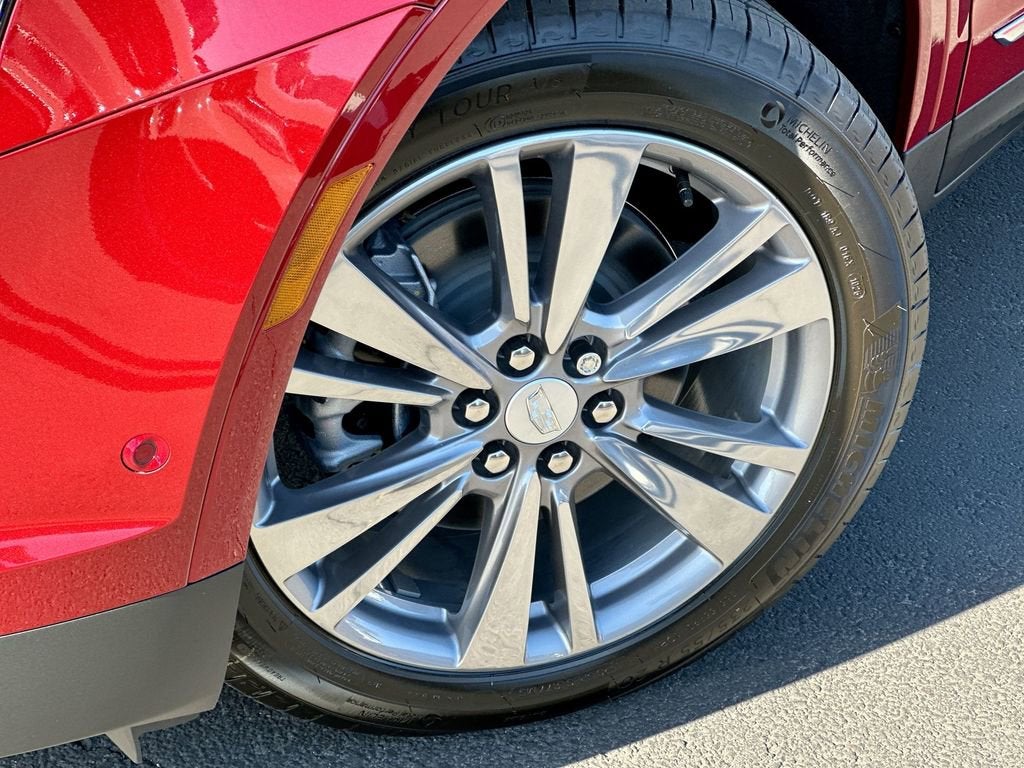 2026 Cadillac XT5 Premium Luxury