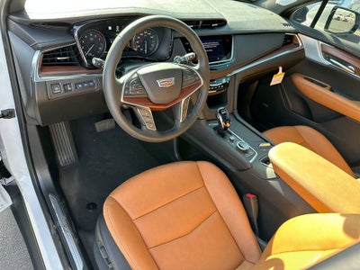 2026 Cadillac XT5 Premium Luxury