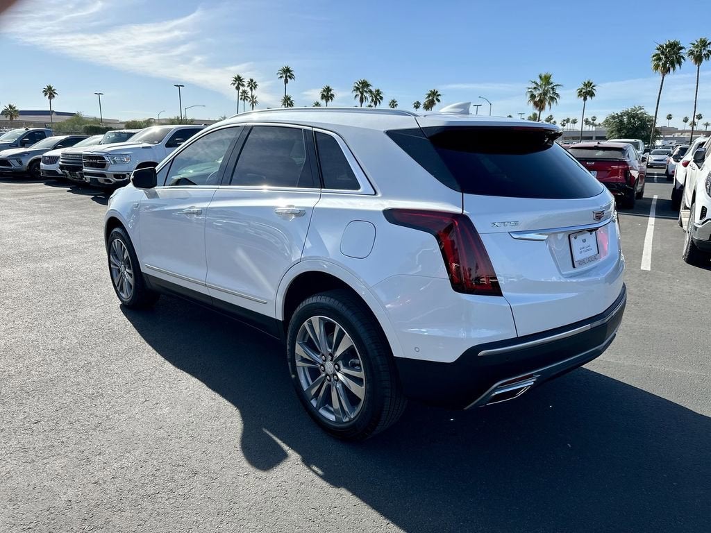 2026 Cadillac XT5 Premium Luxury