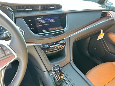 2026 Cadillac XT5 Premium Luxury