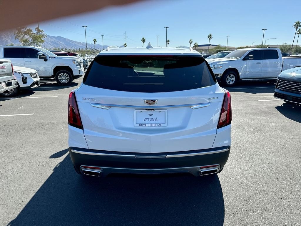 2026 Cadillac XT5 Premium Luxury