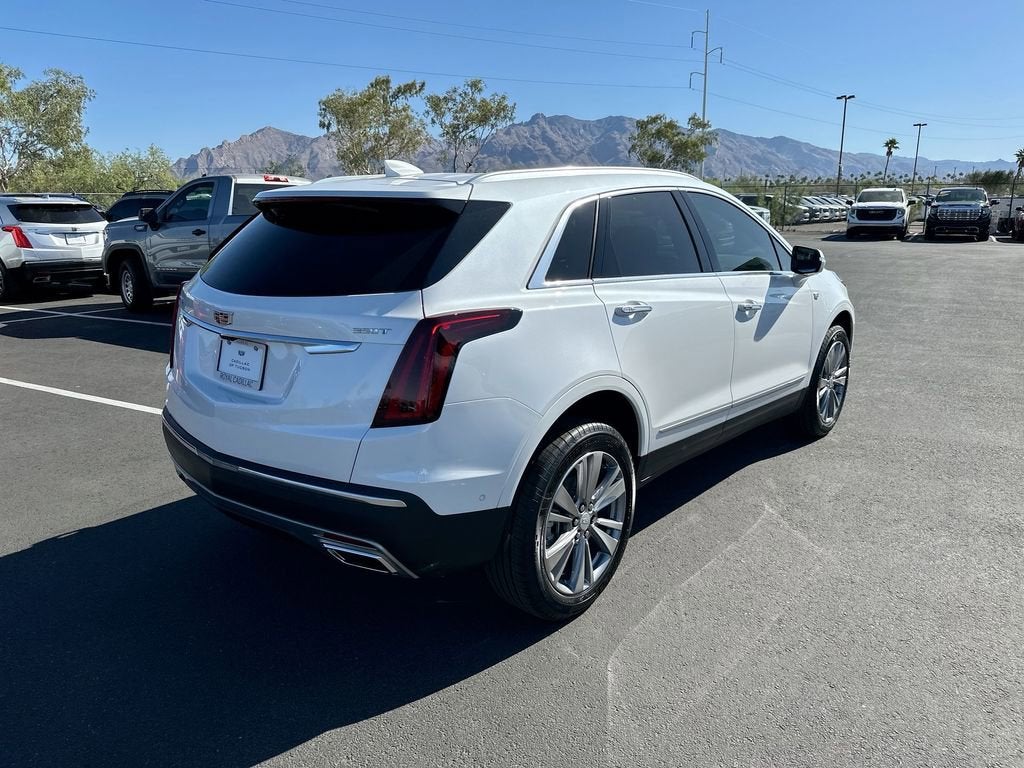 2026 Cadillac XT5 Premium Luxury