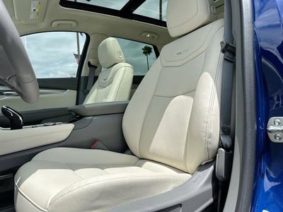 2025 Cadillac XT5 Premium Luxury