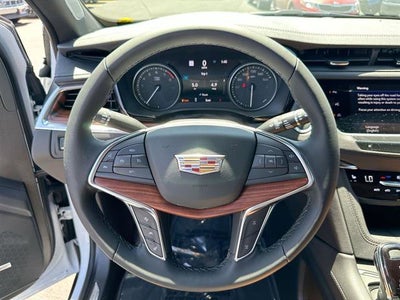 2025 Cadillac XT5 Premium Luxury