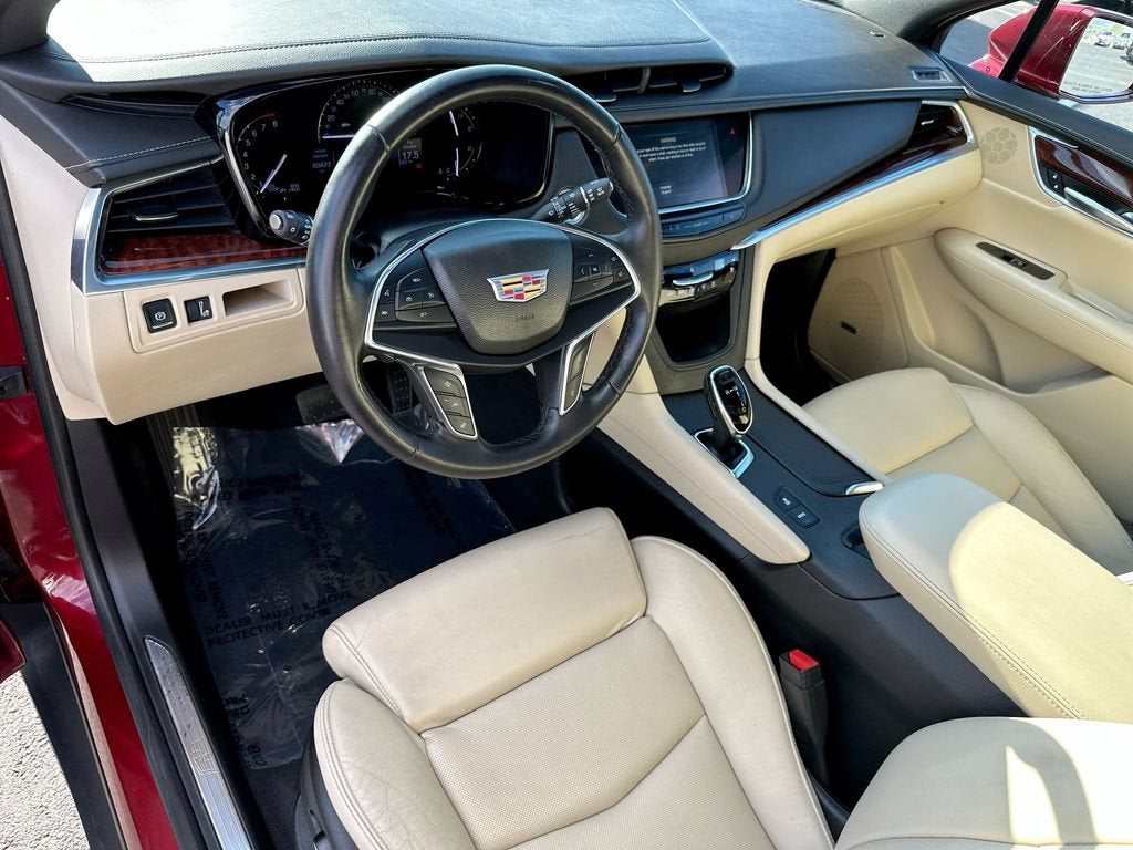 2017 Cadillac XT5 Premium Luxury FWD