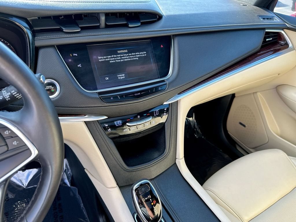 2017 Cadillac XT5 Premium Luxury FWD