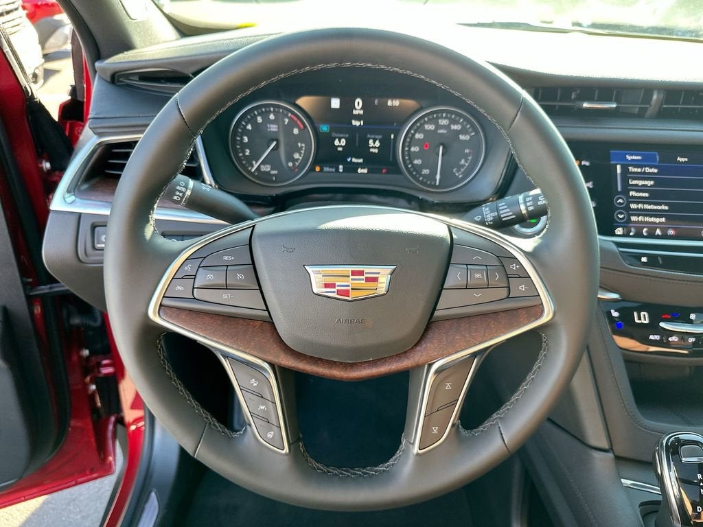 2026 Cadillac XT5 Premium Luxury