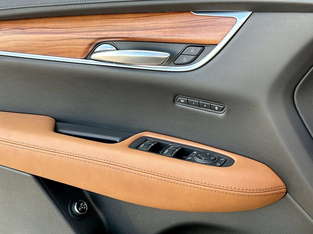 2020 Cadillac XT5 Premium Luxury FWD