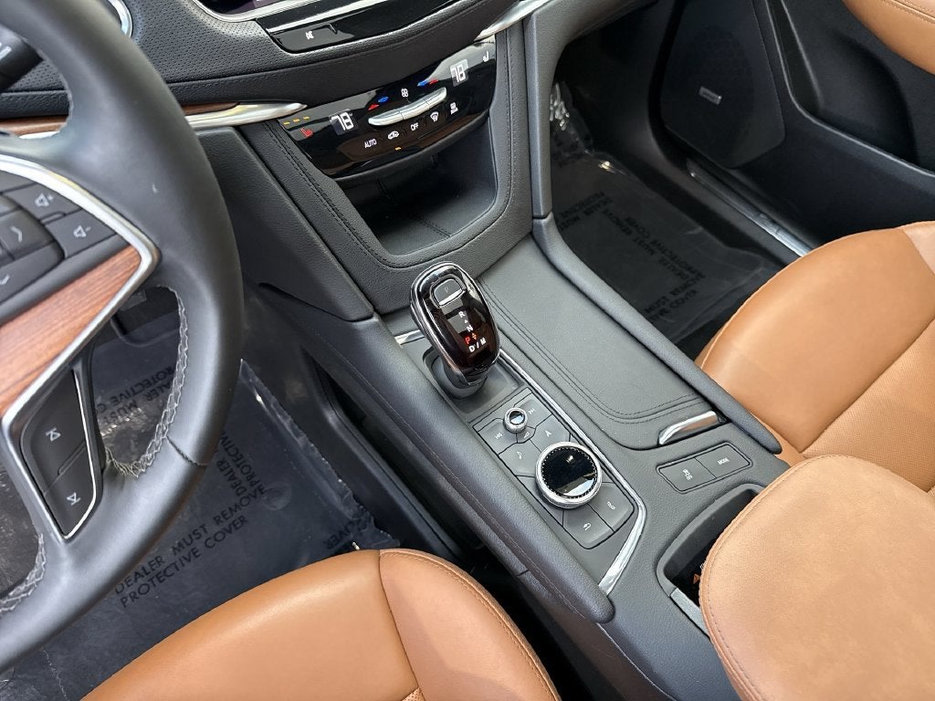 2025 Cadillac XT5 Premium Luxury