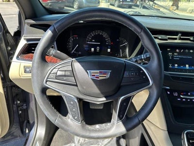 2018 Cadillac XT5 Luxury FWD