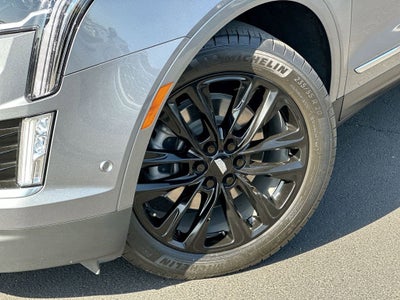 2022 Cadillac XT5 Premium Luxury
