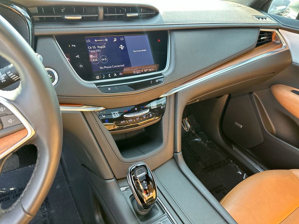 2022 Cadillac XT5 Premium Luxury