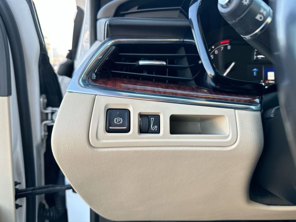 2018 Cadillac XT5 Luxury FWD