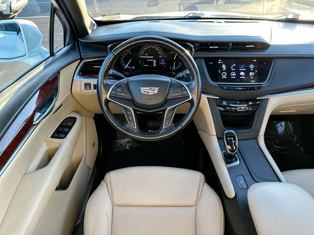 2018 Cadillac XT5 Luxury FWD