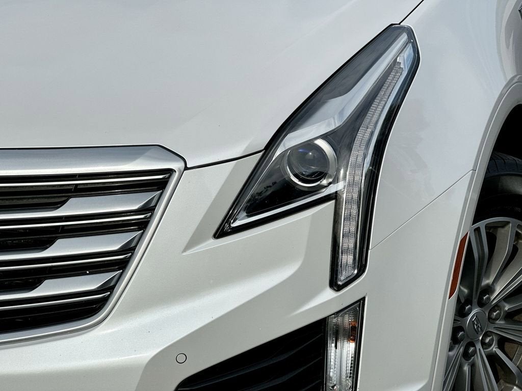 2018 Cadillac XT5 Luxury FWD