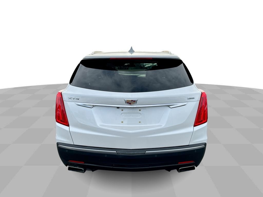 2018 Cadillac XT5 Luxury FWD