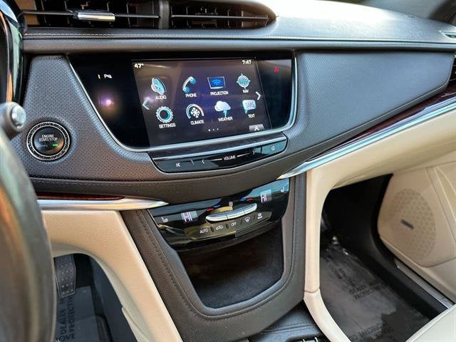 2018 Cadillac XT5 Luxury FWD