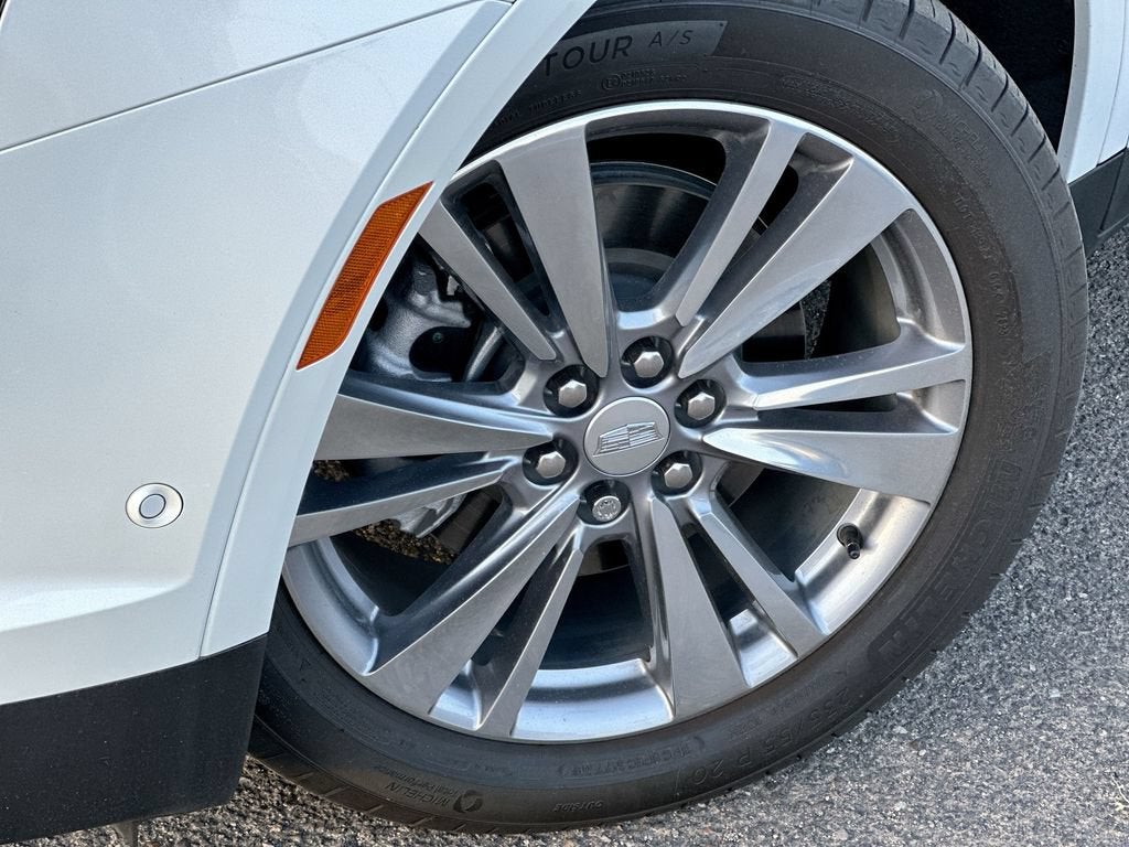 2024 Cadillac XT5 Premium Luxury