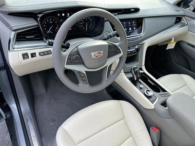 2026 Cadillac XT5 Premium Luxury