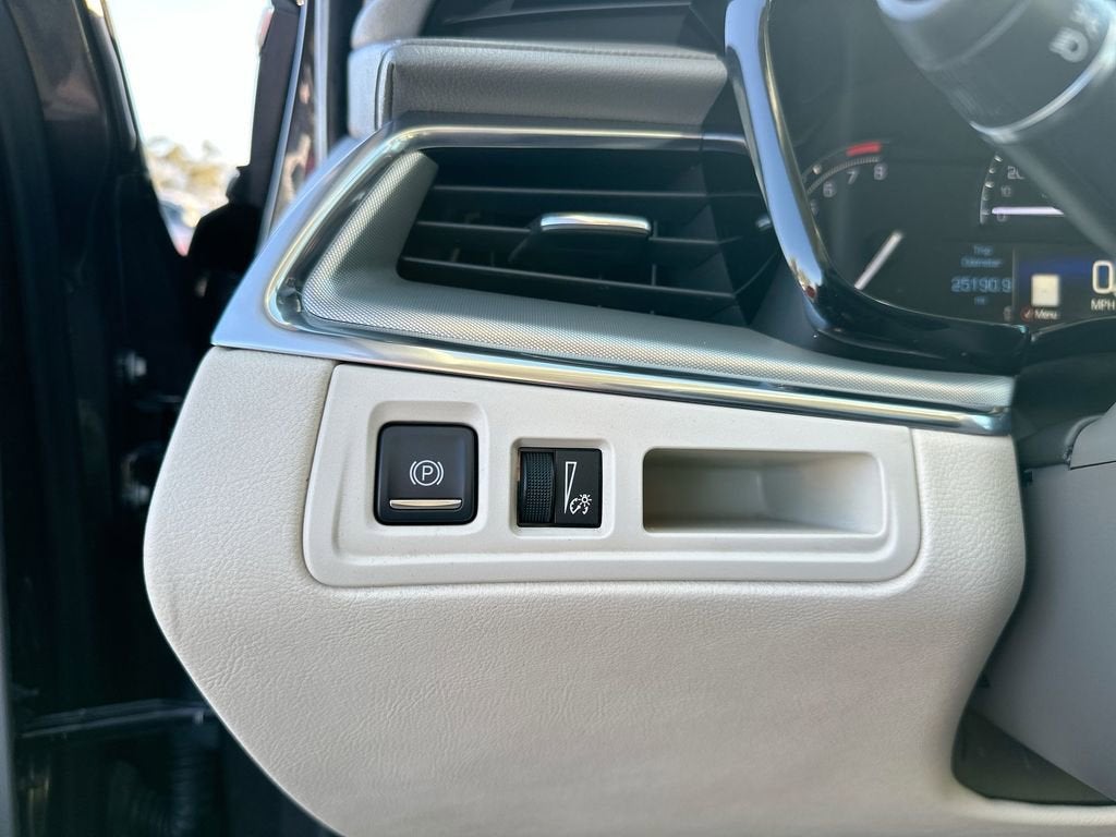 2018 Cadillac XT5 Premium Luxury FWD