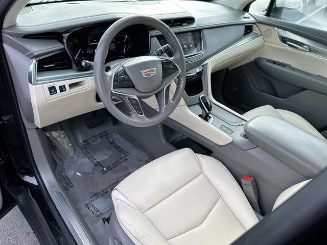 2018 Cadillac XT5 Premium Luxury FWD