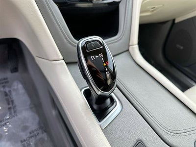 2018 Cadillac XT5 Premium Luxury FWD