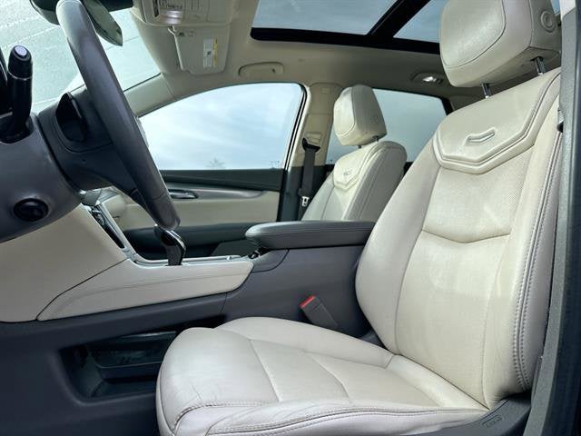 2018 Cadillac XT5 Premium Luxury FWD