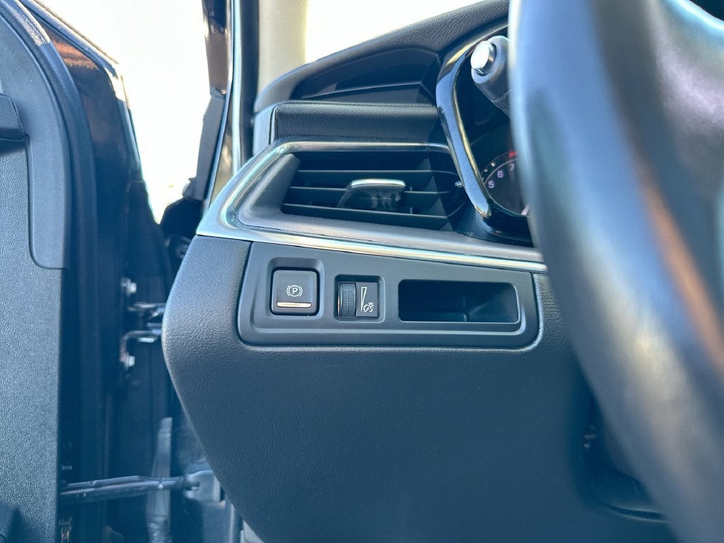 2019 Cadillac XT5 Premium Luxury FWD