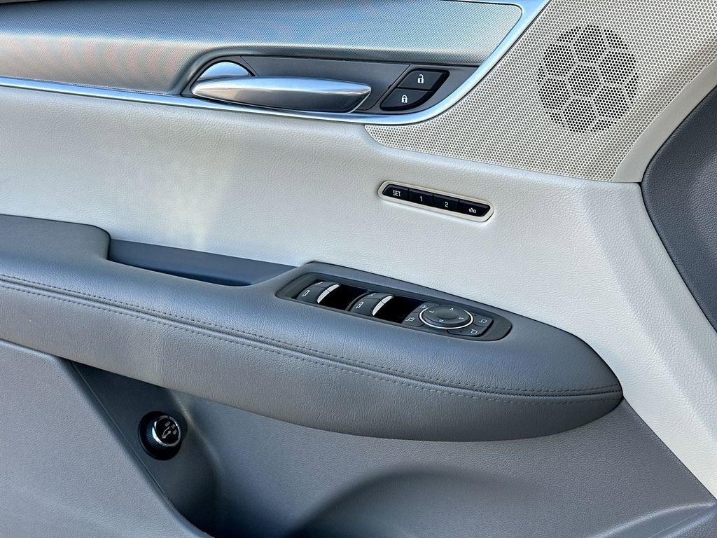 2018 Cadillac XT5 Premium Luxury AWD