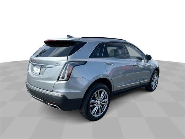 2025 Cadillac XT5 Sport