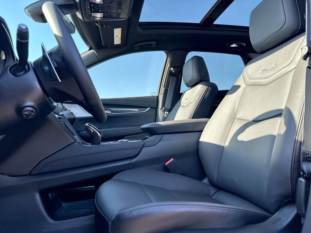 2026 Cadillac XT5 Sport