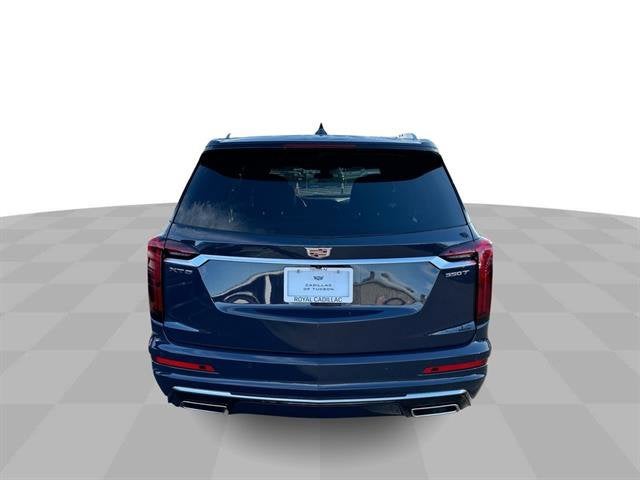 2025 Cadillac XT6 Luxury