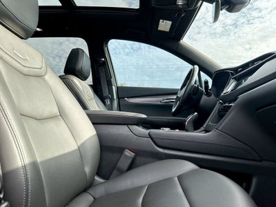 2023 Cadillac XT6 Luxury