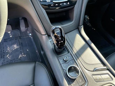 2025 Cadillac XT6 Luxury