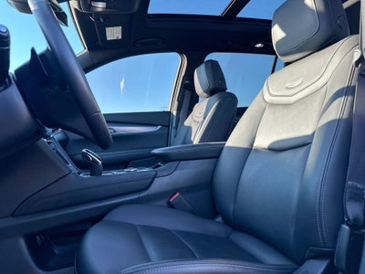 2025 Cadillac XT6 Luxury