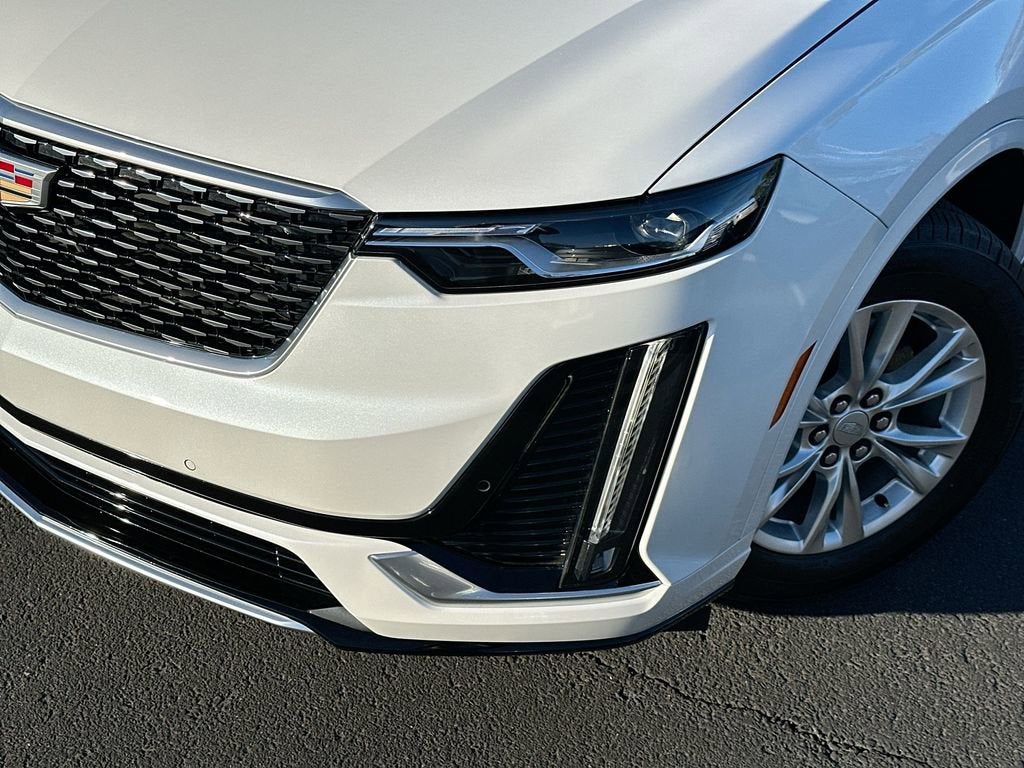 2025 Cadillac XT6 Luxury