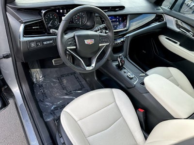 2025 Cadillac XT6 Sport