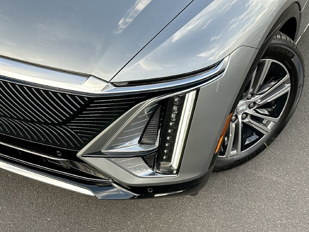 2027 Cadillac LYRIQ Luxury