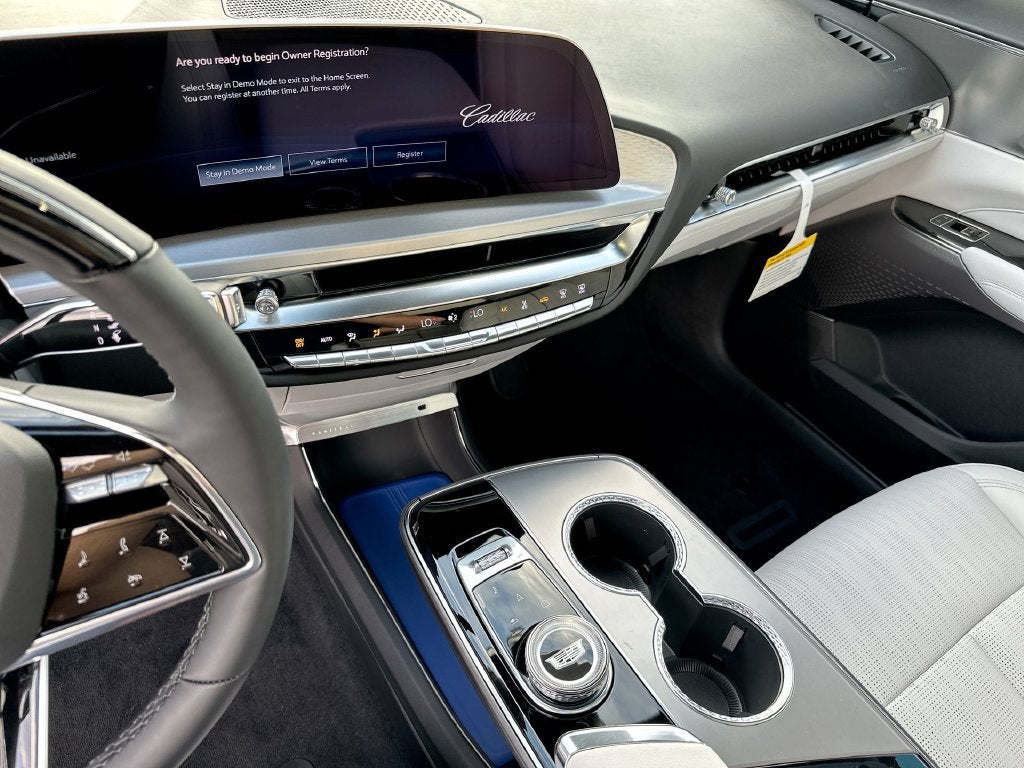 2027 Cadillac LYRIQ Luxury