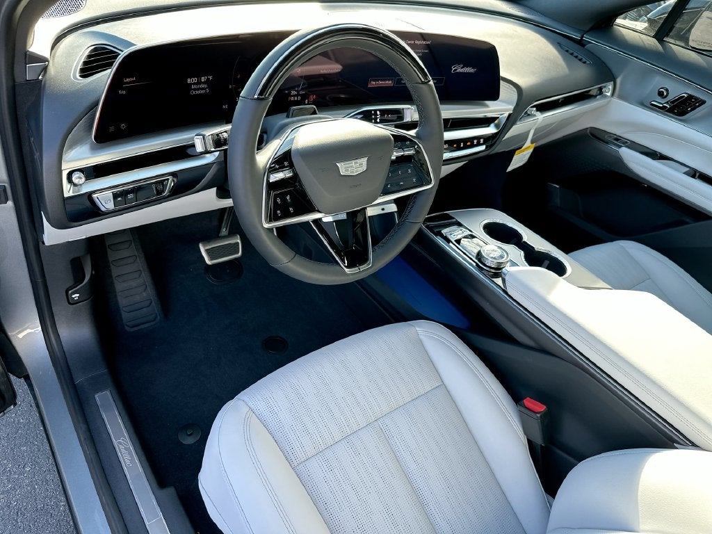 2027 Cadillac LYRIQ Luxury